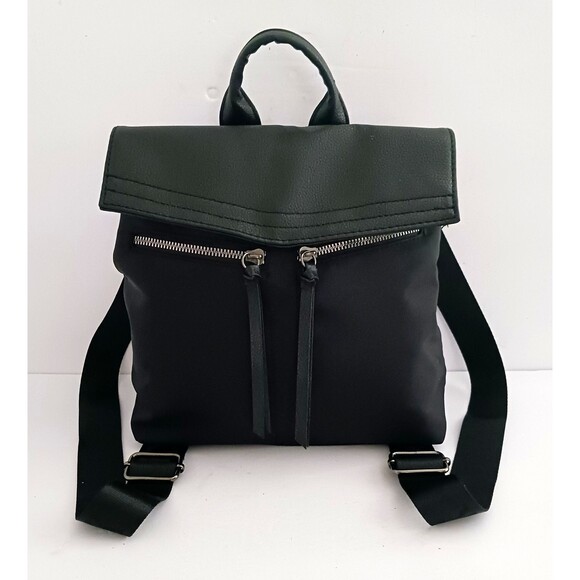 Botkier New York Trigger Blk Nylon Small Backpack Lightweight main image 10